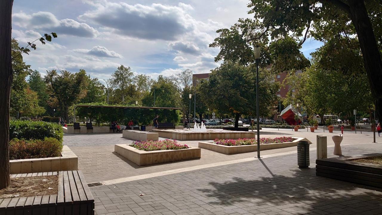 Koroesi Apartman Pécs Exterior foto